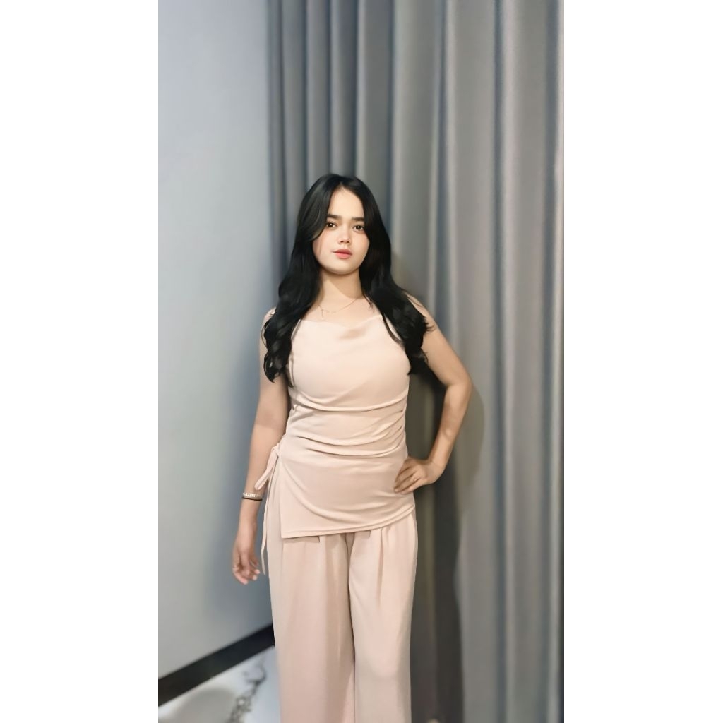 ONESET MARIA CLOSET TANKTOP