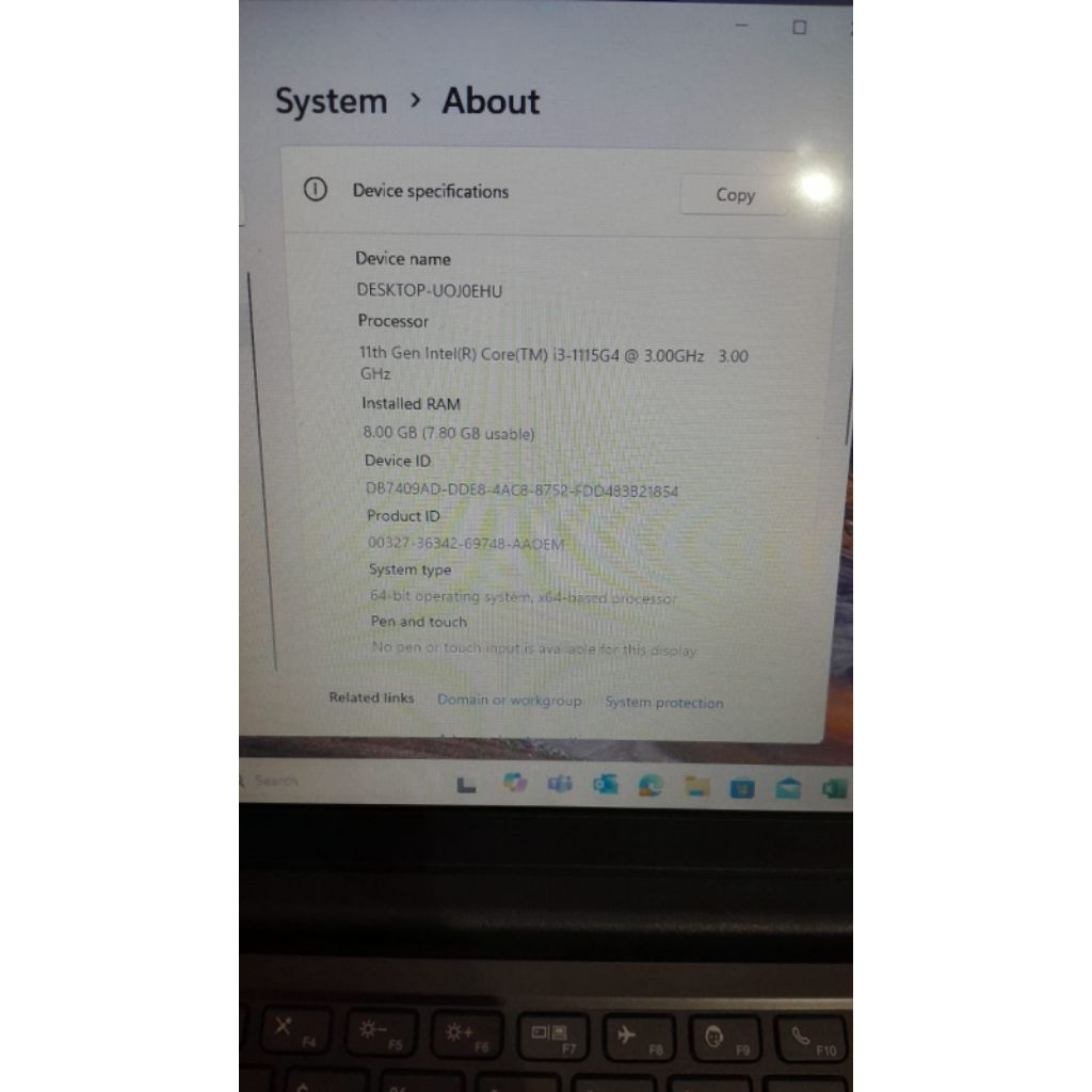 laptop lenovo V14 G2 ITL i3