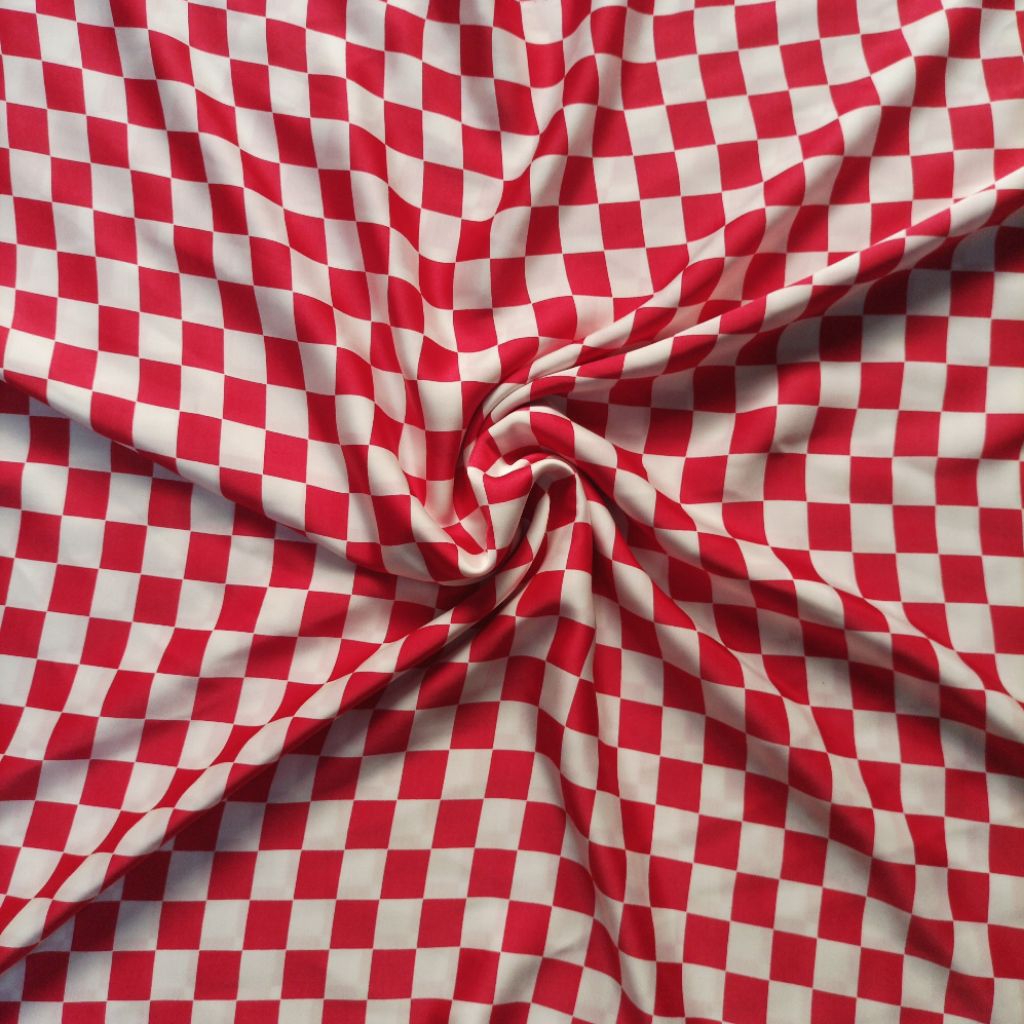 Kain Satin Maxmara Kotak Merah Putih Premium Bahan Jahit Dress Gamis (Harga Kain Per½ Meter)
