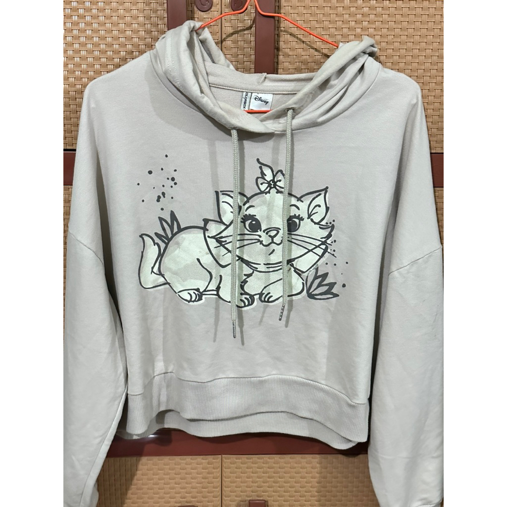 colorbox hoodie marie disney