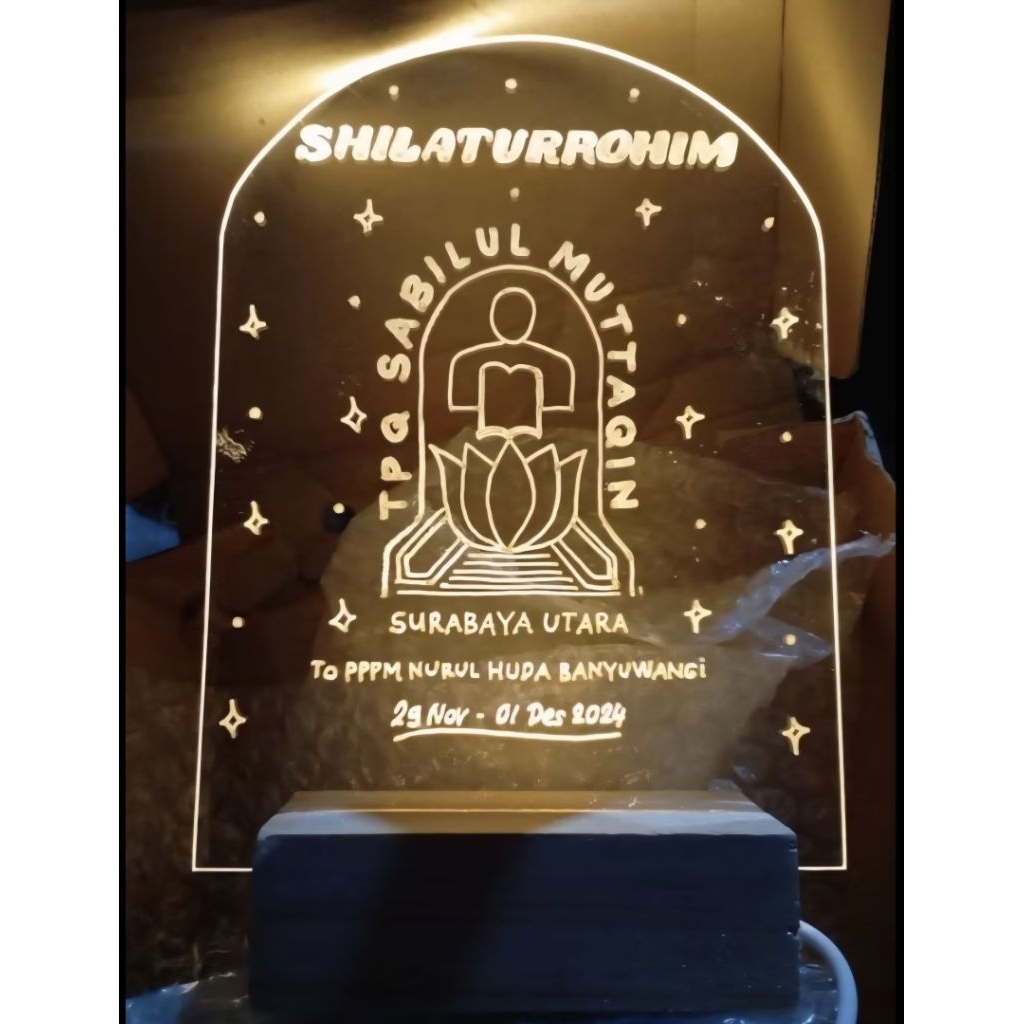 Lampu Akrilik Logo Souvenir Acara Islami Kenang-Kenangan TPQ / Masjid Lampu Led Costum Tulisan Hadia