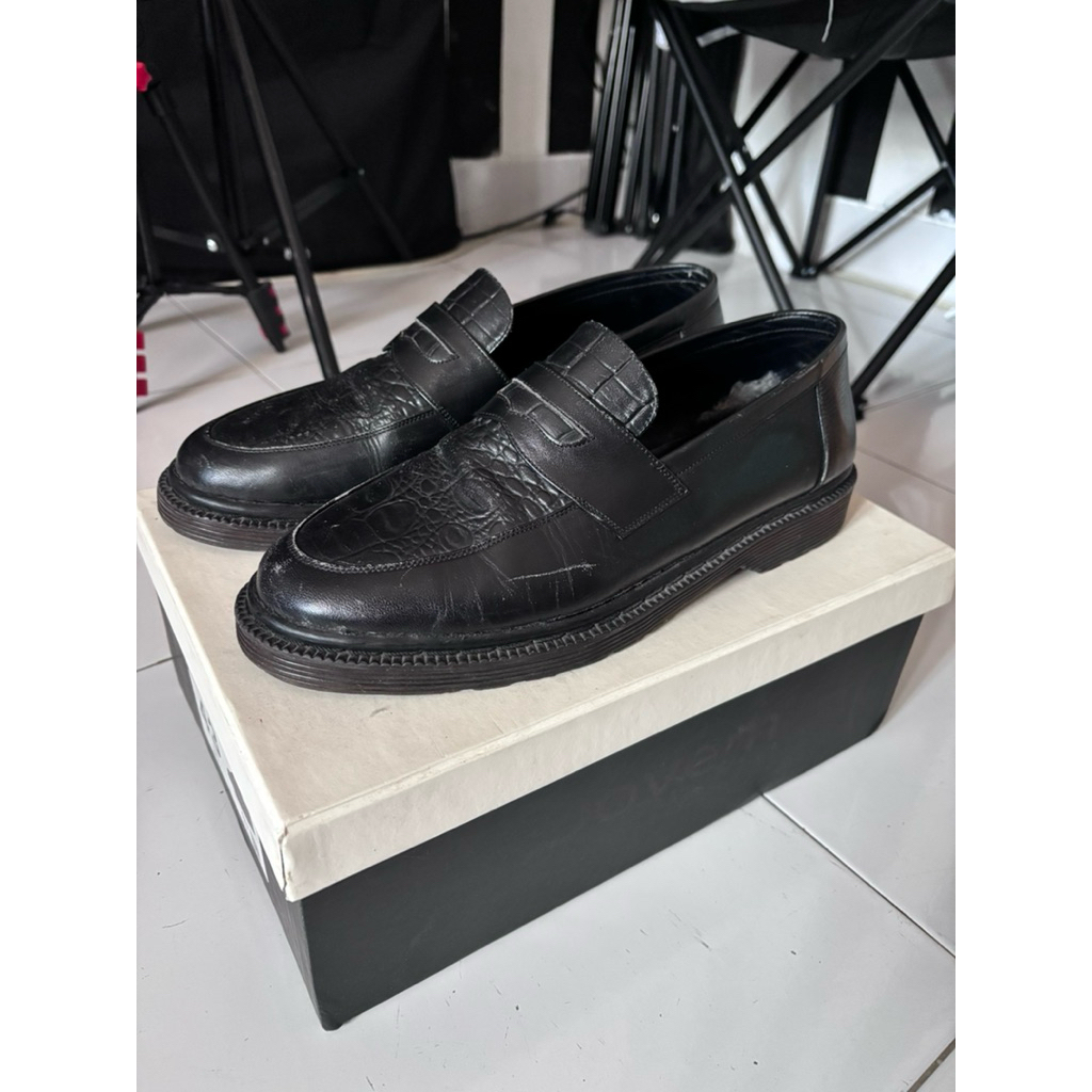 jovem croco loafers