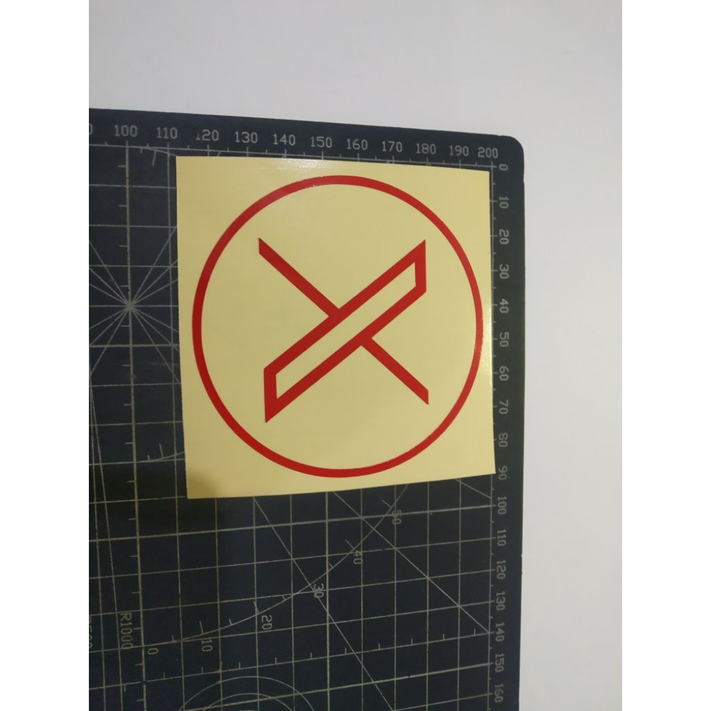 

stiker cutting Twitter x