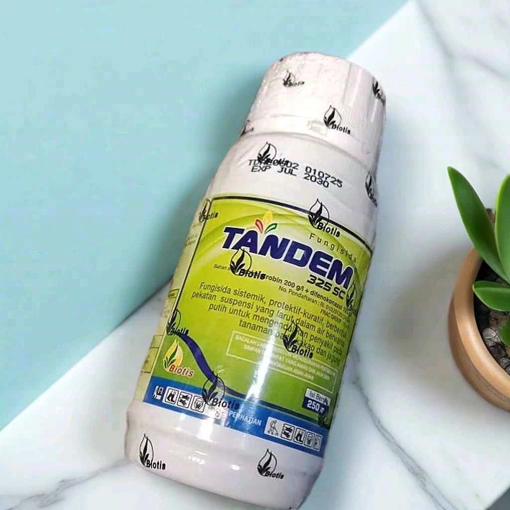 fungisida TANDEM 325SC.bahan aktif:Azoksistrobin 200g/l + Difenokonazol 125g/l.kemasan 250ml