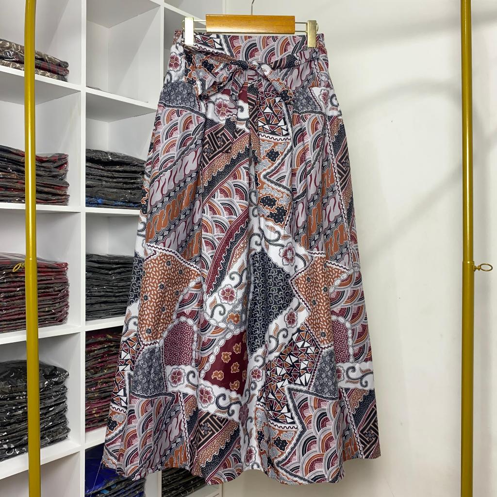 Rok batik panjang wanita model payung rempel