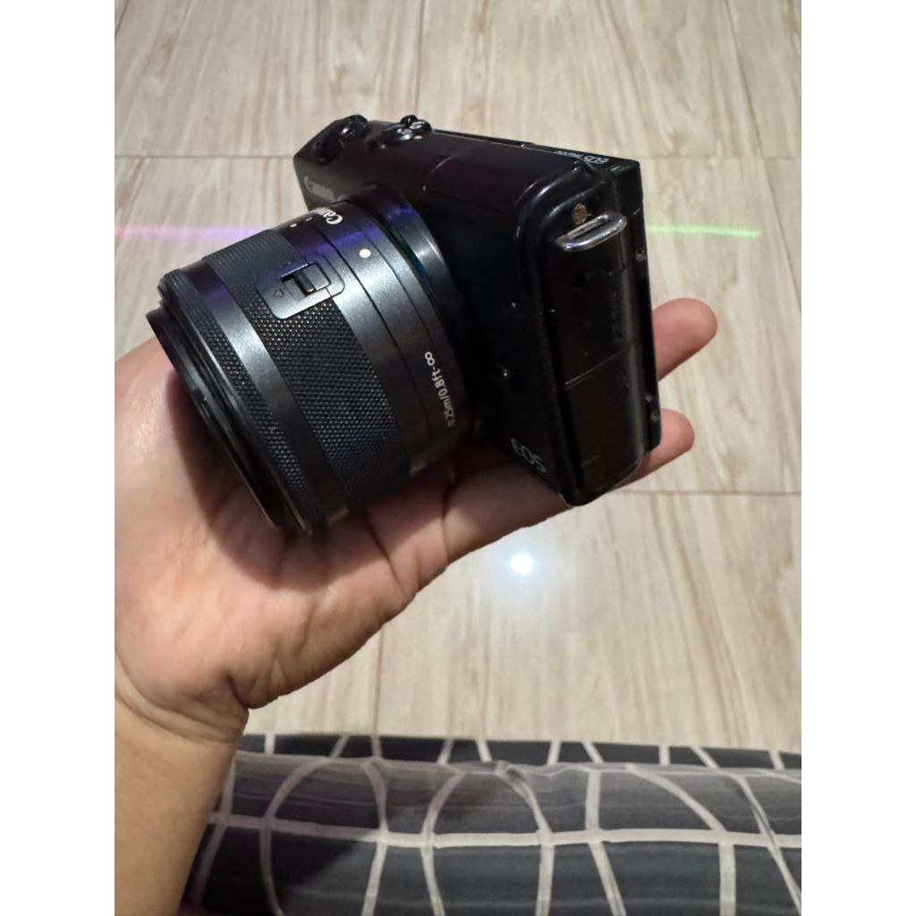 Kamera Second Canon M200 HITAM