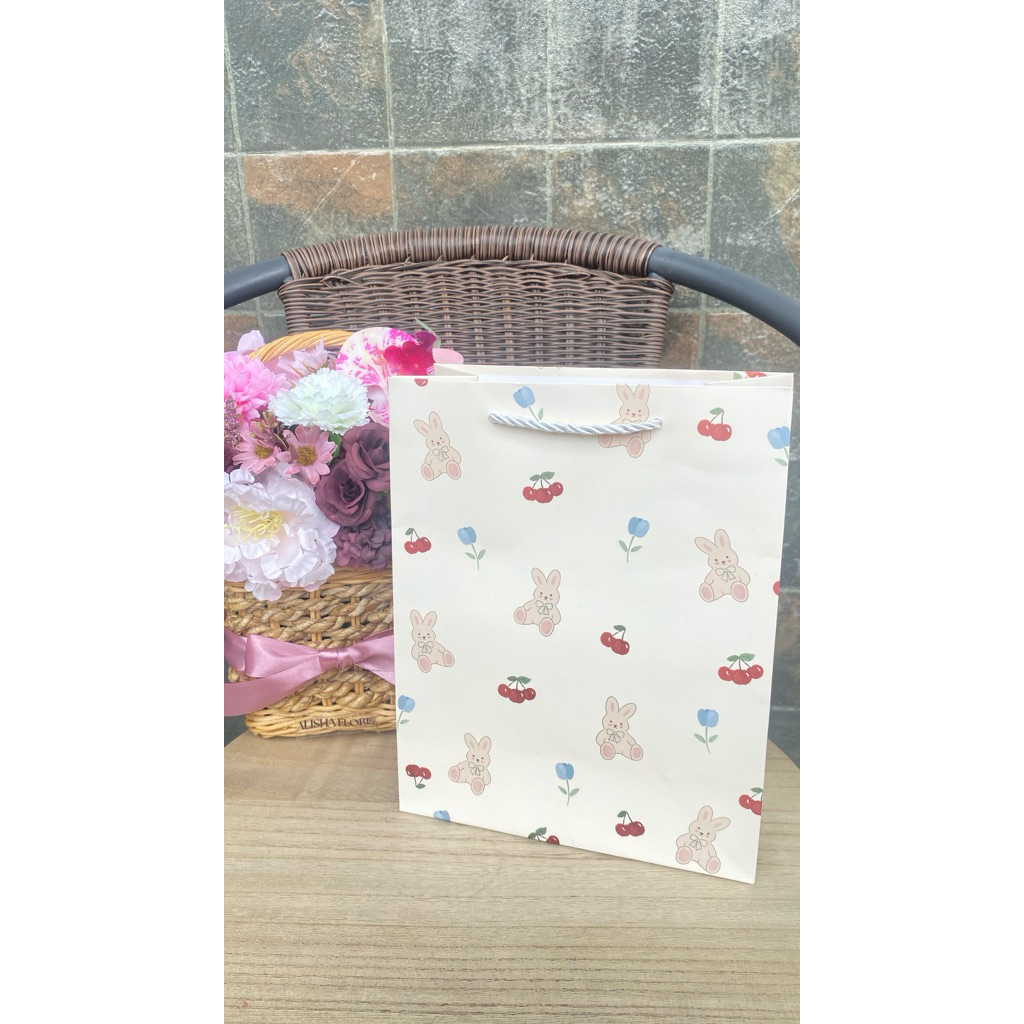 

Paper Bag Kado/ Hadiah