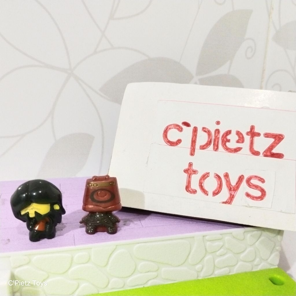 Mini Figure Gogo's Crazy Bones Set (Second/Preloved)