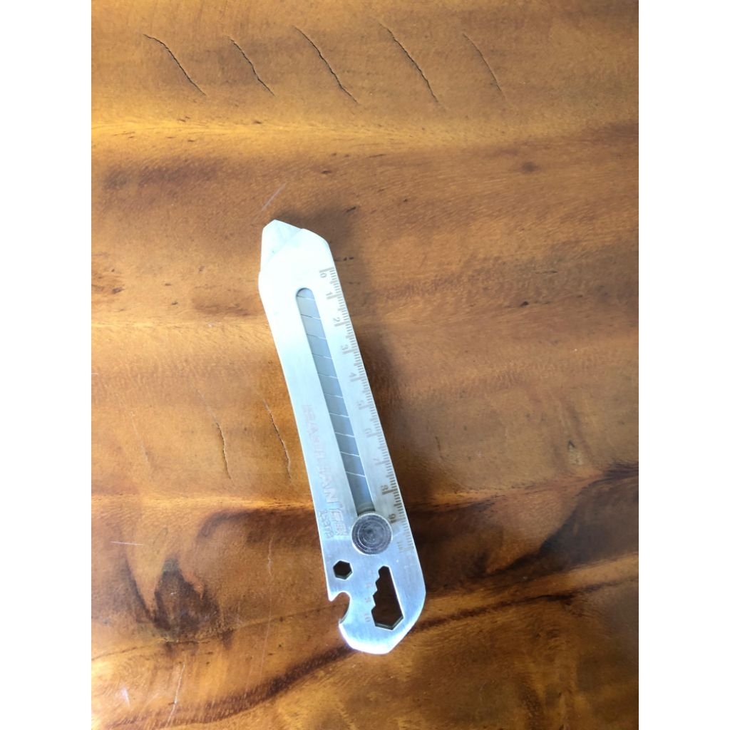 

Pisau CUTTER Tajam Besar Kater STAINLESS Multifungsi Anti Karat