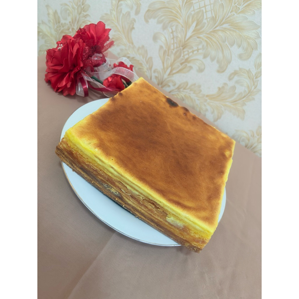 

Lapis Legit Premium Full Butter Varian rasa Original Ukuran 20x20 cm