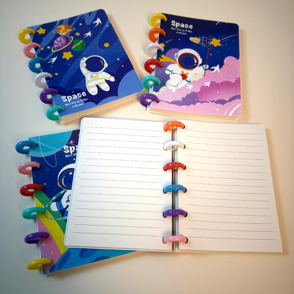 

【24H COD】NOTEBOOK SIZE A6 RING / BUKU KARAKTER LUCU 80 LEMBAR ( SATUAN )