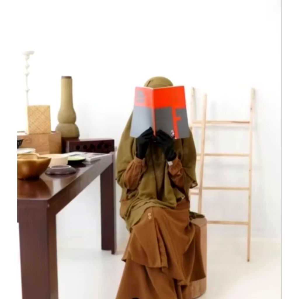 Preloved Jakset elmadina medal bronze