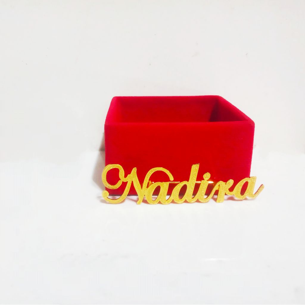 bros ukir nama lapis emas