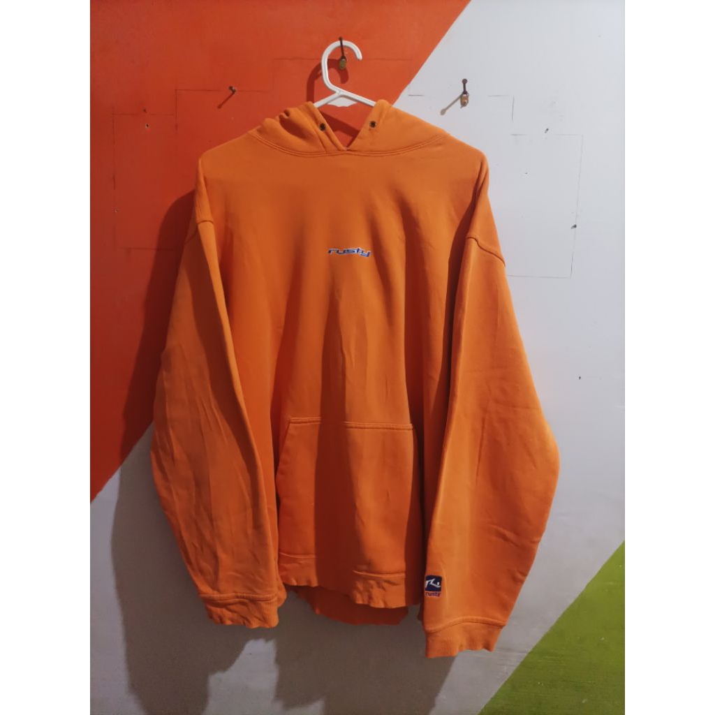 vintage hoodie rusty not vintage quiksilver billabong
