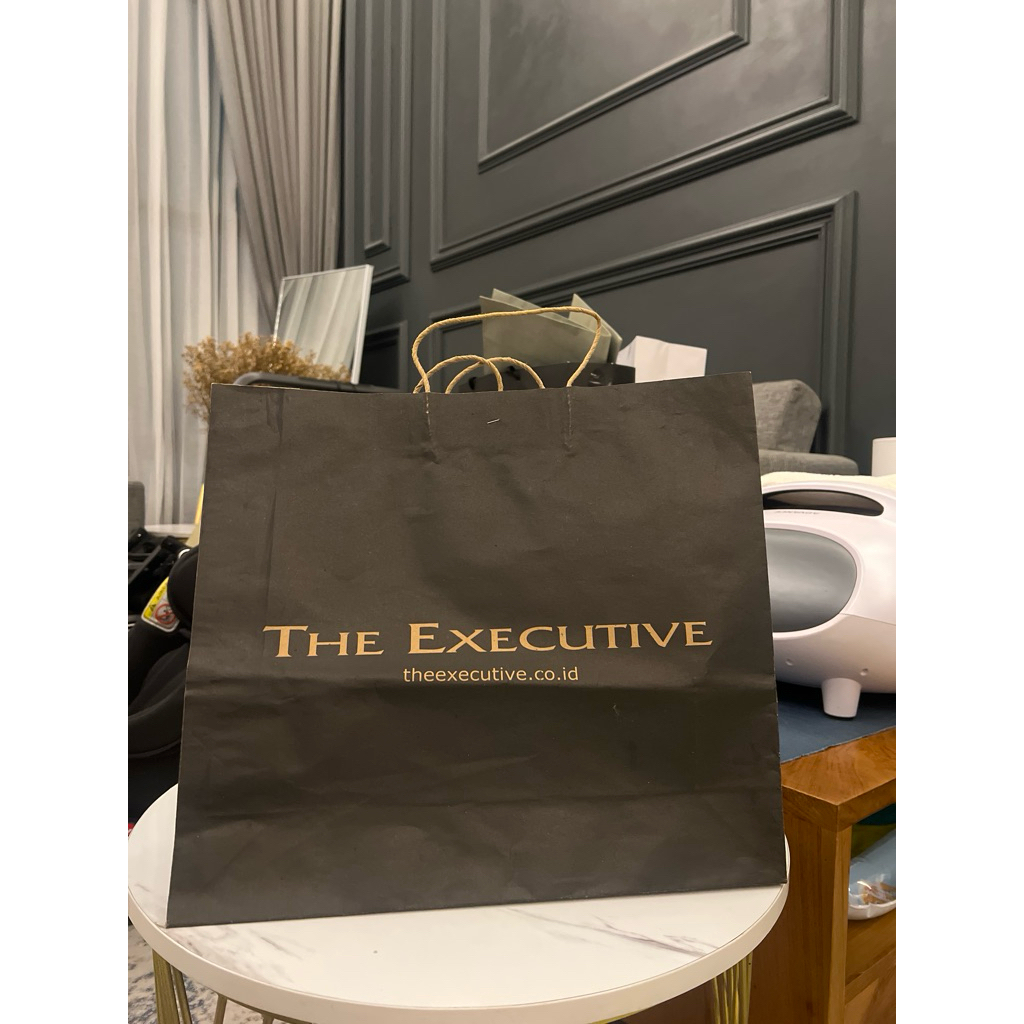 

paperbag The Executive