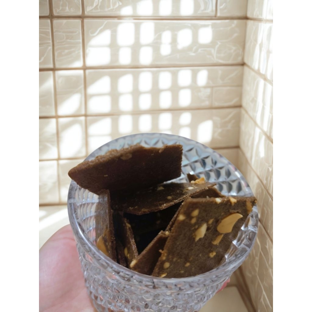 

½kg Brownies crispy / cookies / kue kering