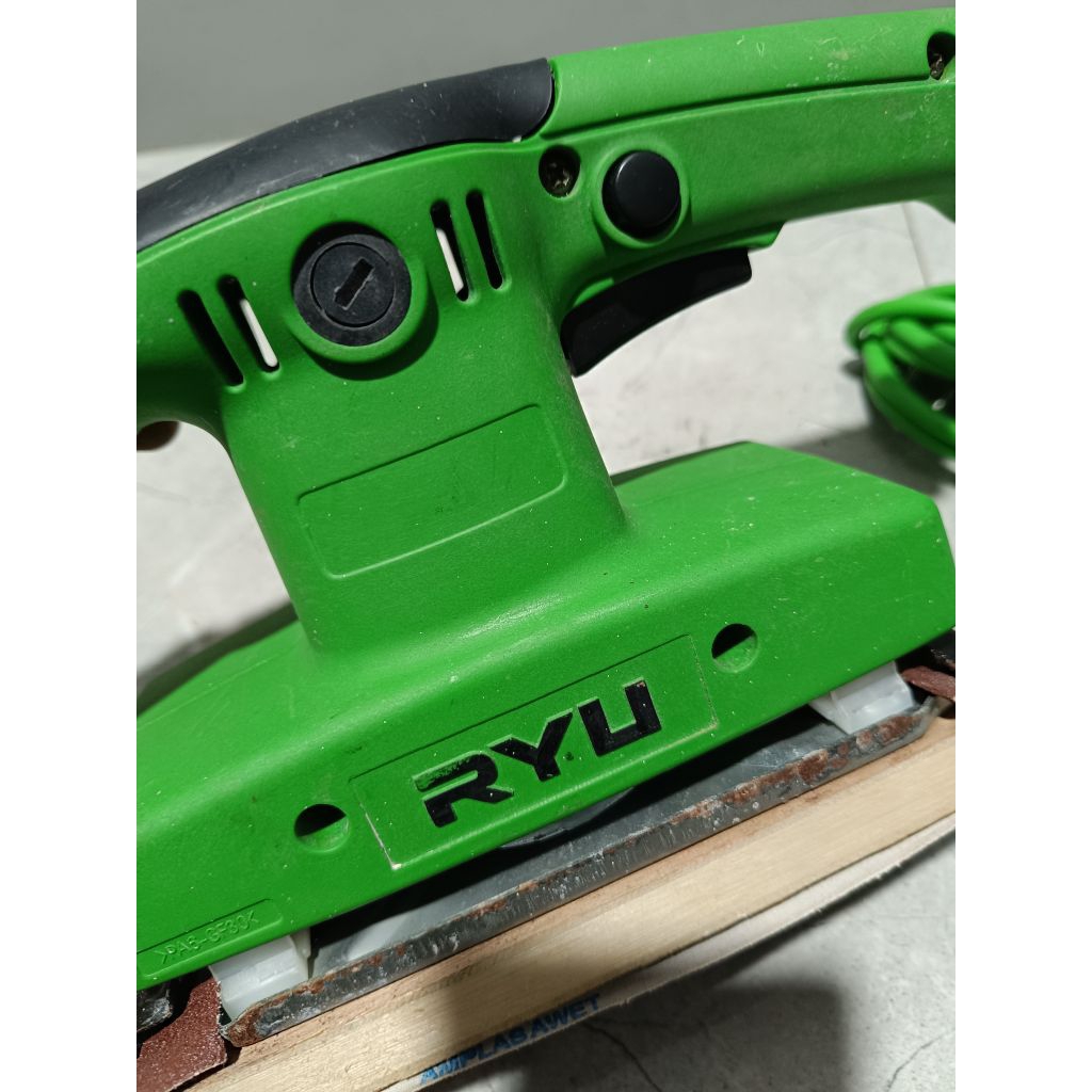 RYU ROS 13-1A Mesin Amplas Orbital Sander Bekas