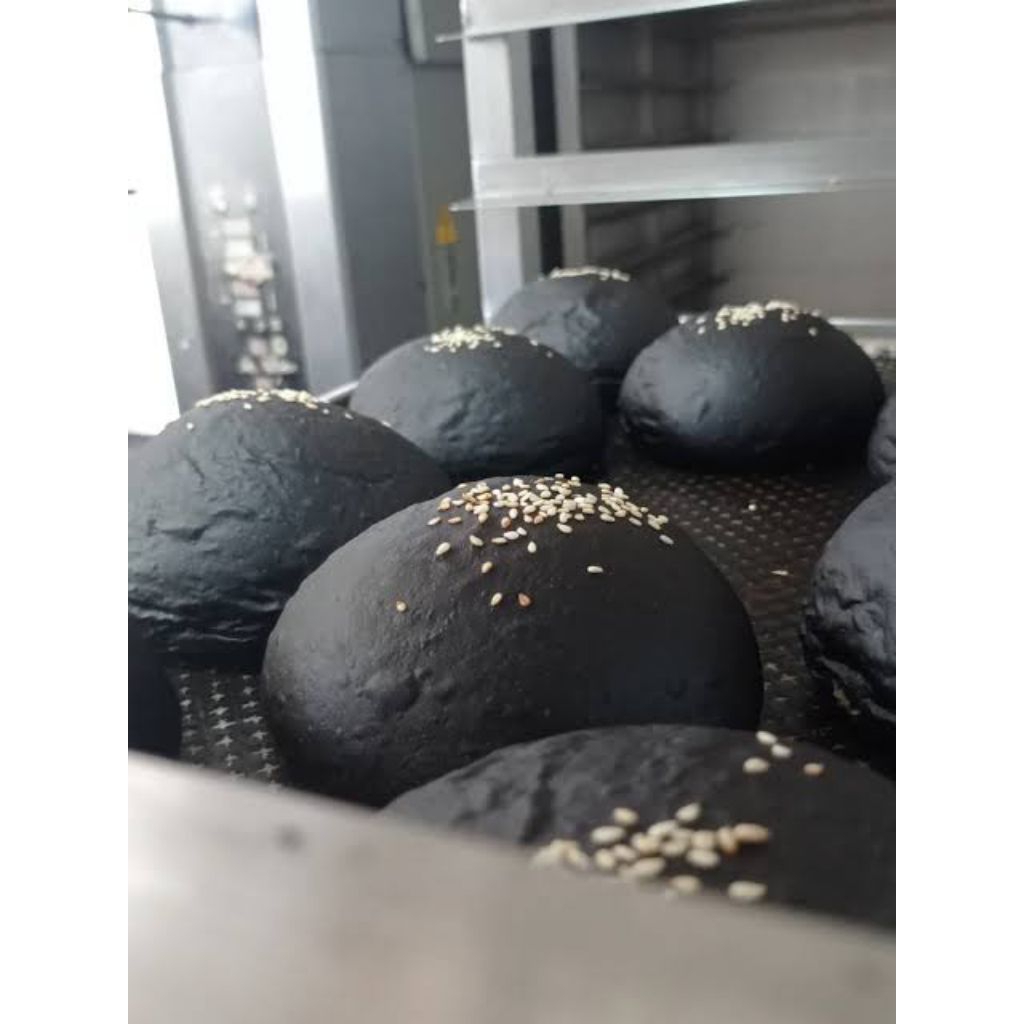 Seven Roti Burger Hitam/Bun Burger Black