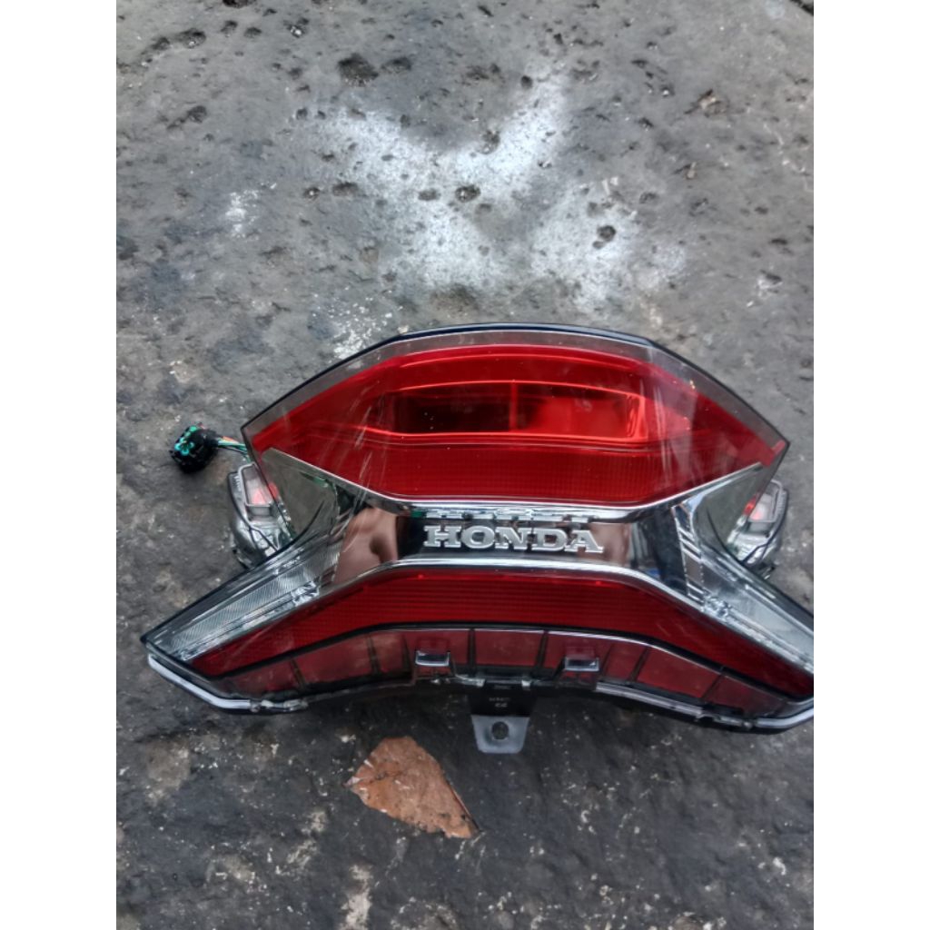 stoplamp original pcx 150