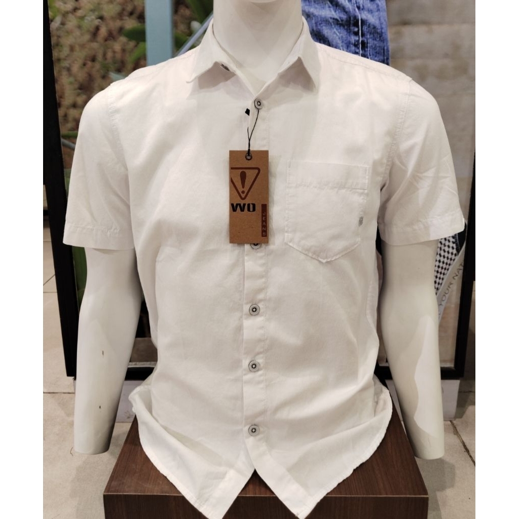 KEMEJA PRIA WATCHOUT JEANS ORIGINAL SLIM FIT POLOS WARNA PUTIH LENGAN PENDEK KUALITAS PREMIUM