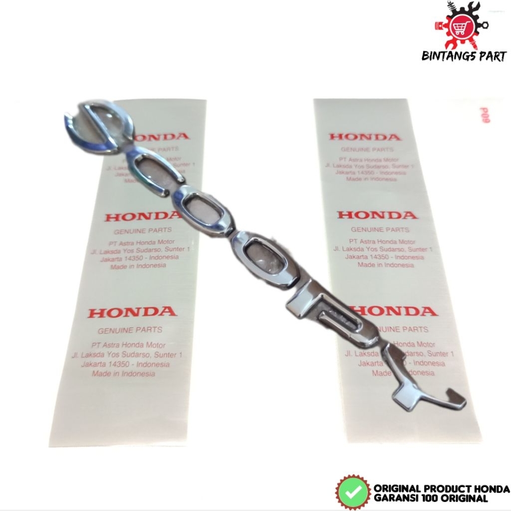 emblem scoopy honda silver donat 2016-2020 original