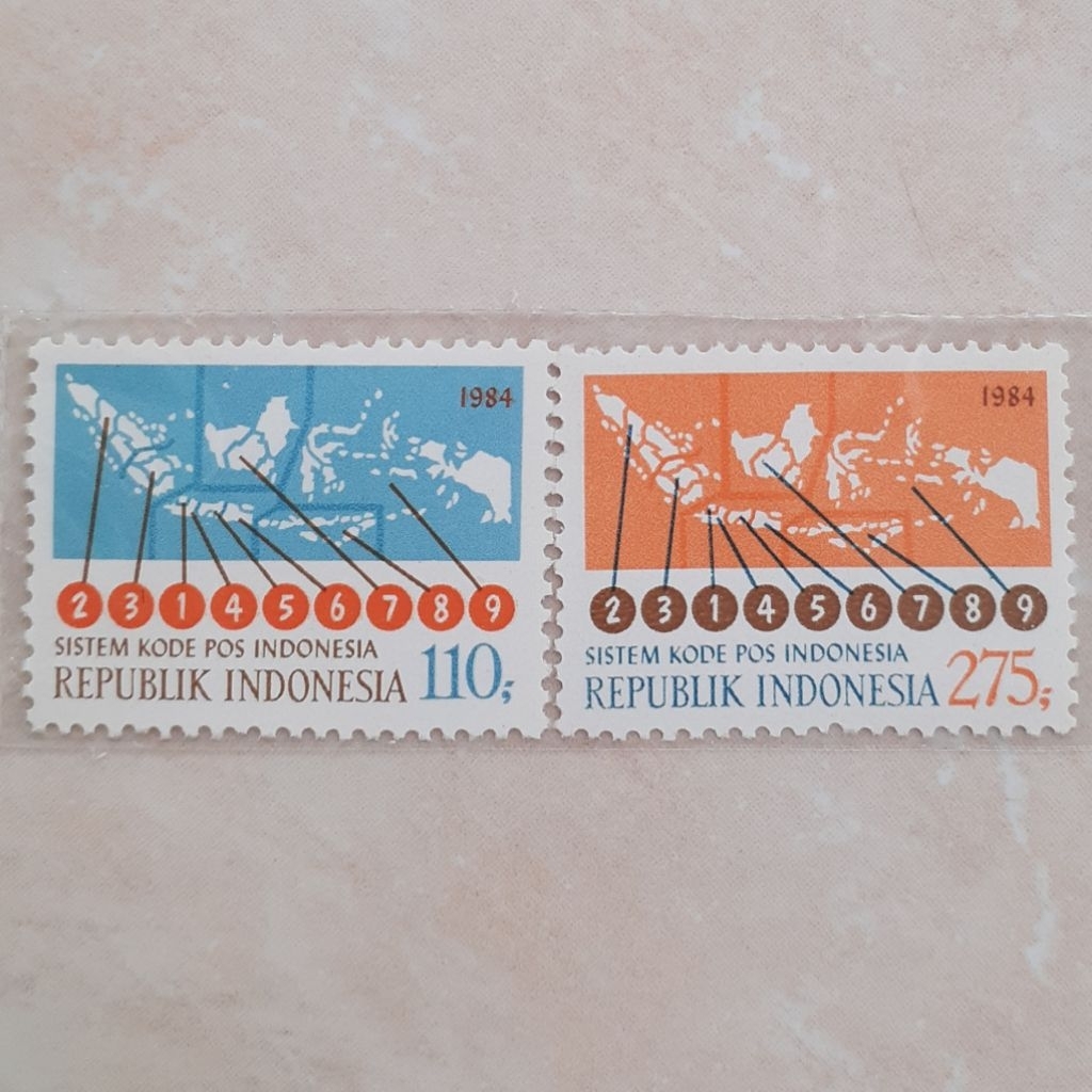 

(O) Perangko Indonesia Kode Pos Tahun 1984 set lengkap 2pcs