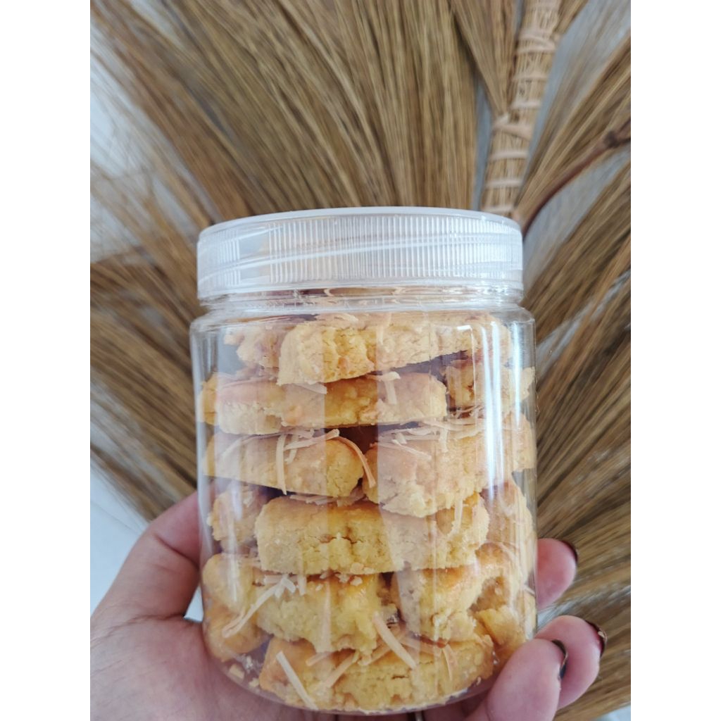 

Kastengel homemade, kastengel lembut,ukuran toples 400ml