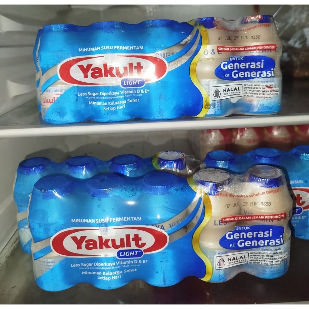 

Yakult Light (Less Sugar) harga 1 pack isi 5 botol