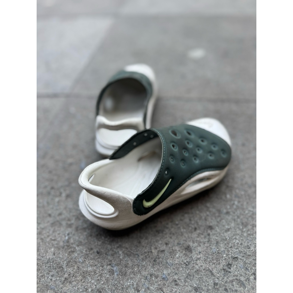 Sandal anak Nike preloved