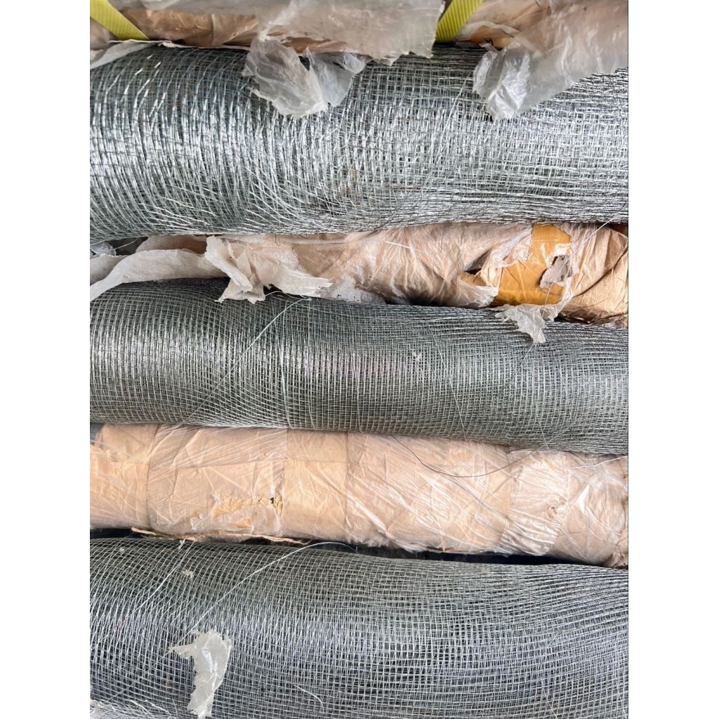 Kawat ayakan pasir 15 meter Ram Galvanis ukuran 6×6 Ayakan panjang 15 meter