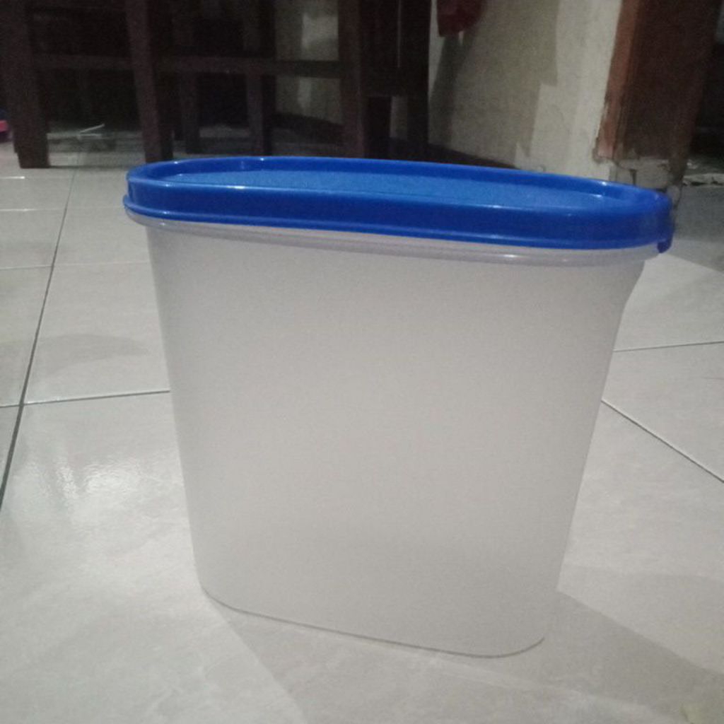 mm oval 1.7 tupperware bahan tebal