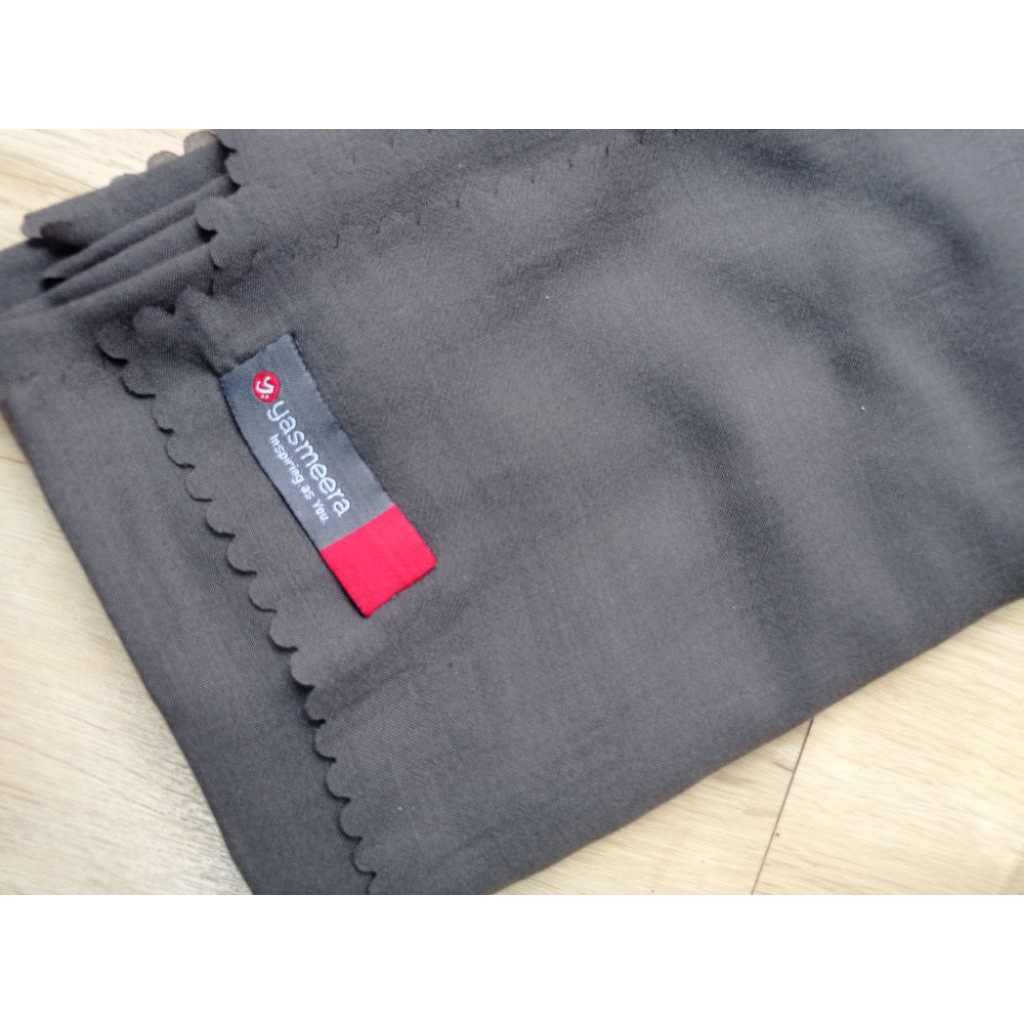 preloved yasmeera/ hijab alsa/ umama/ voal umama/ preloved segi empat/ preloved voal/ french khimar