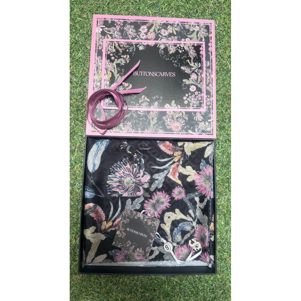 BUTTONSCRAVES MFP PARADE 2025 NEW/ CHAIN 1 MAUVE TAG MALAY NEW