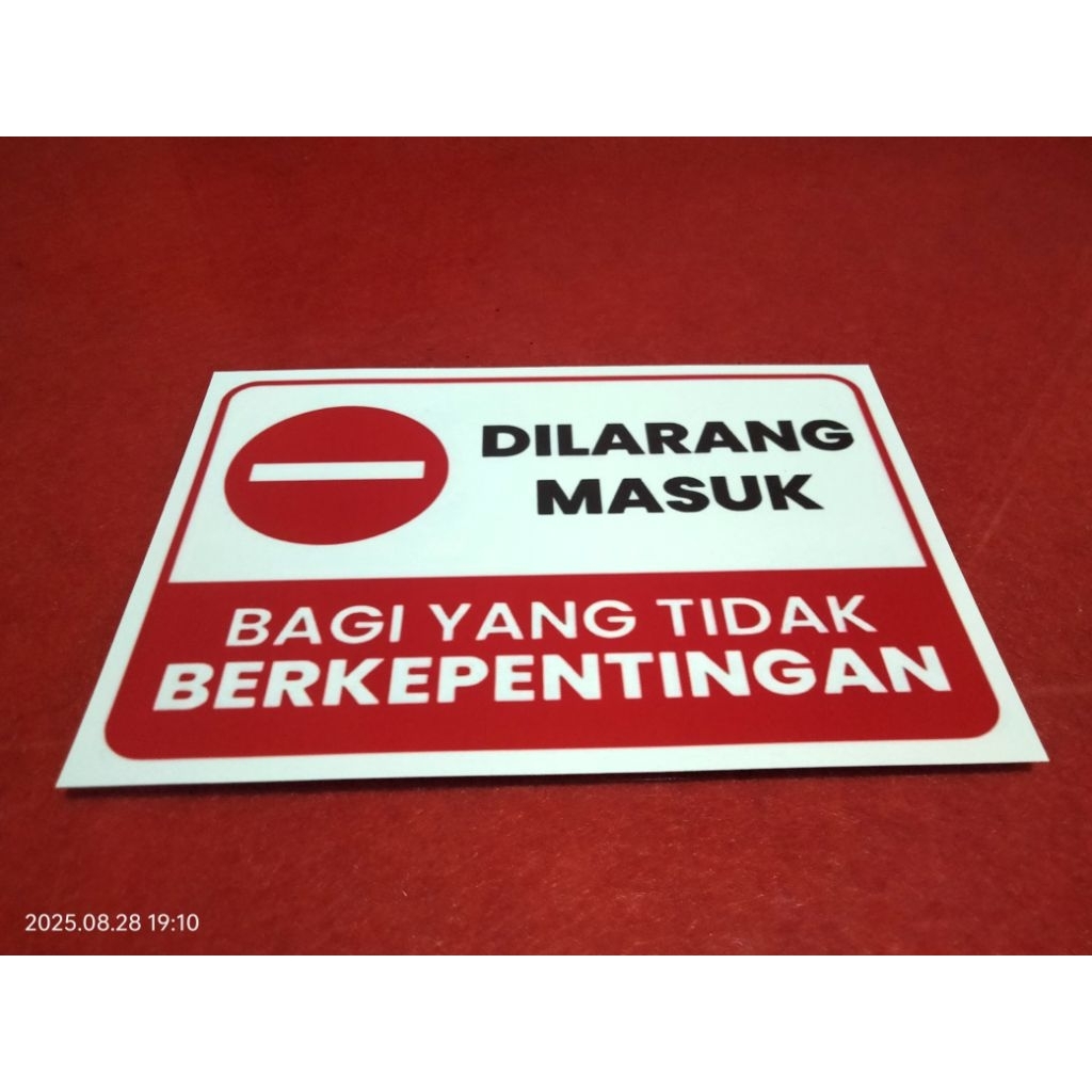 

Stiker DILARANG MASUK Uk 11x16cm