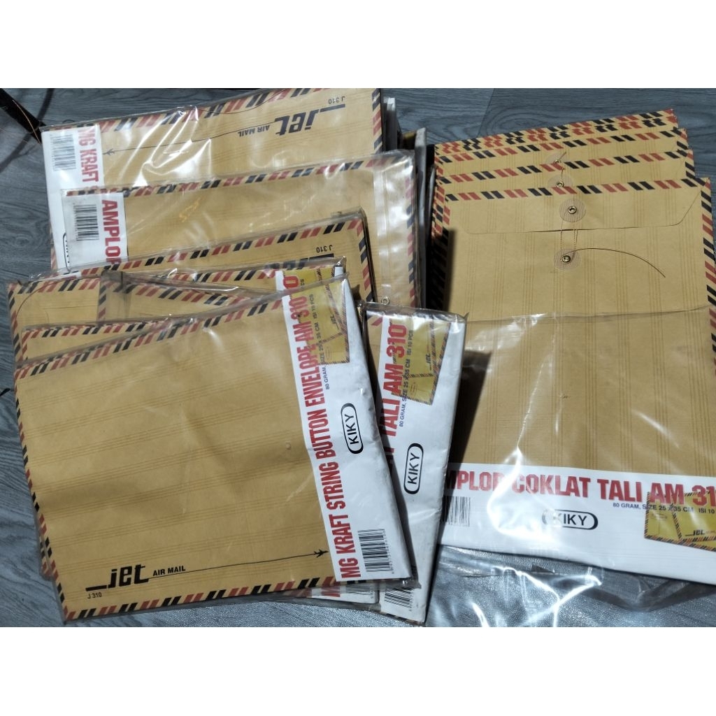 

AMPLOP LAMARAN KERJA COKLAT TALI 310/ isi 10 pcs