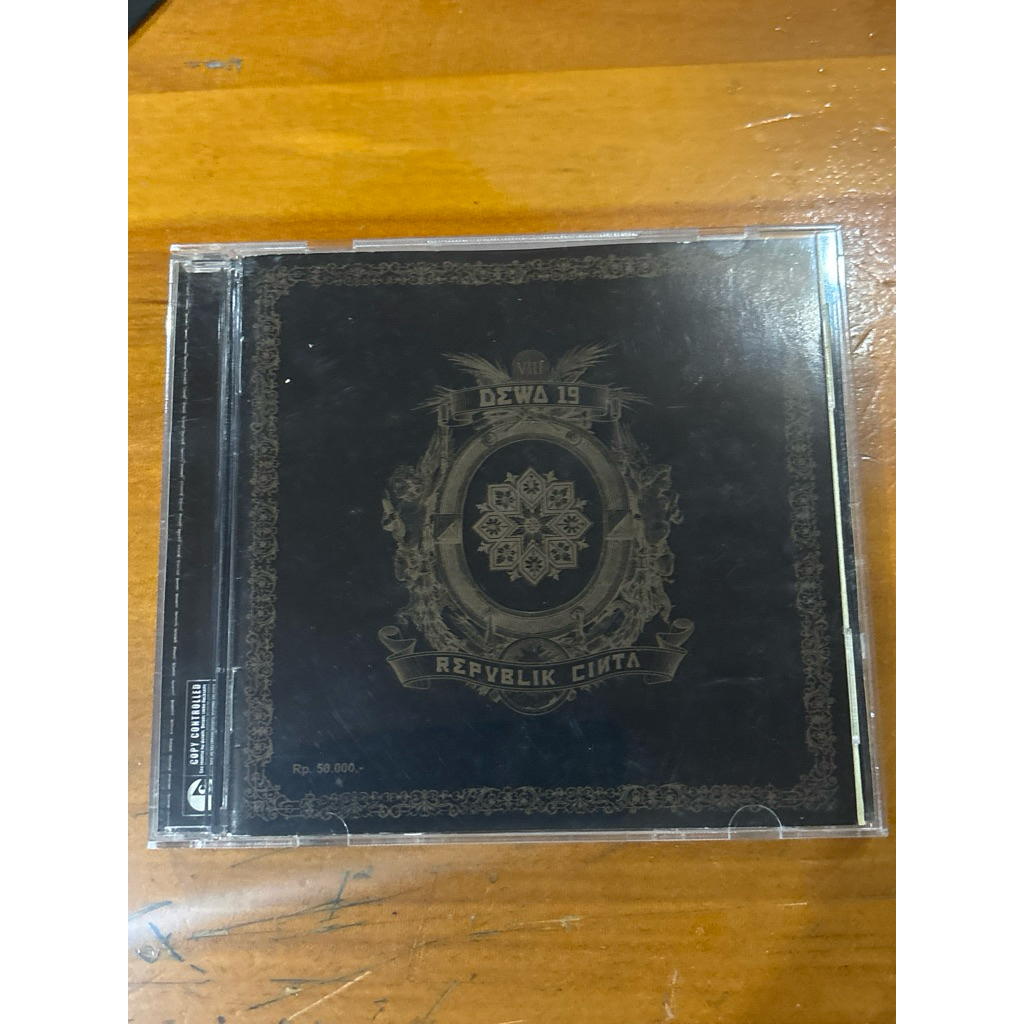 CD ALBUM DEWA REPUBLIK CINTA LASKAR CINTA AHMAD DHANI ORIGINAL