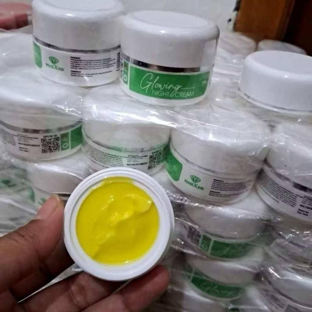 CREAM FLEK MAXIE GLOW ORIGINAL  (kemasan Lama)