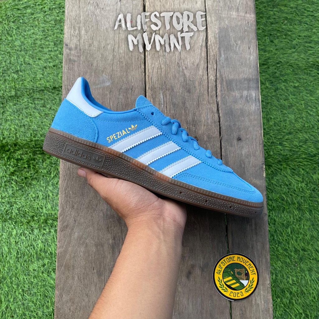 Spezial Ice Blue