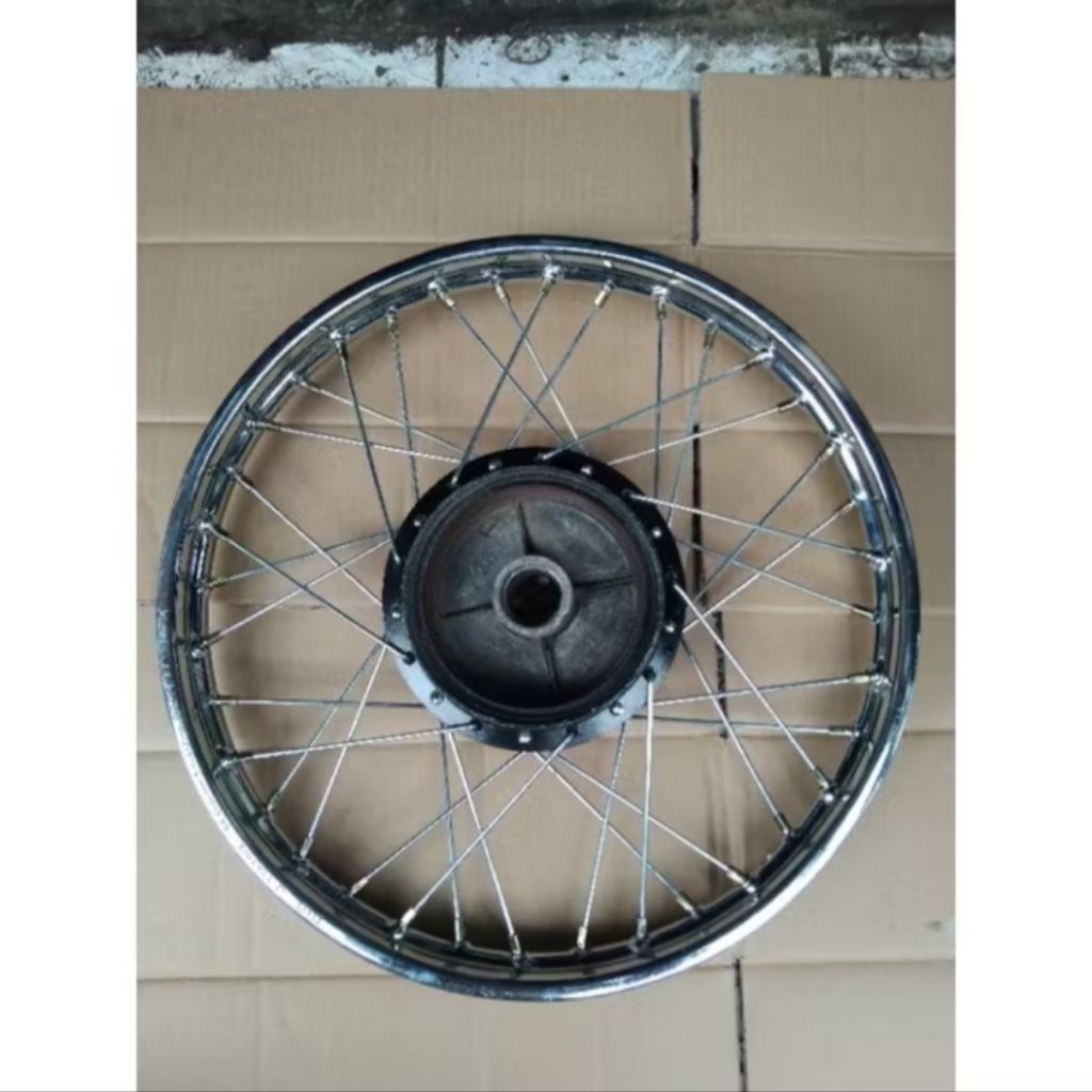 velg pelek jari-jari roda belakang motor vega new / yamaha zupiter Z / zupiter MX lama ORIGINAL COPO