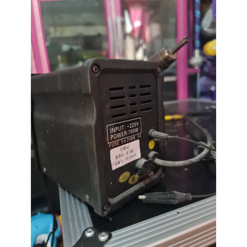 solder uap NEPTO 868 sesuai poto,bekas normal