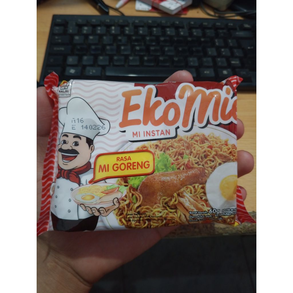 

EKO MIE GORENG 60 GRAM PER 5 PCS