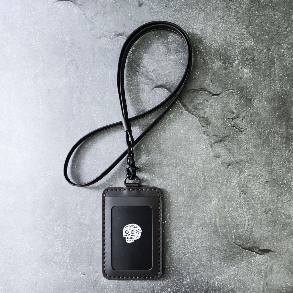 

BDS BROOKS DEEPBROWN, Handcrafted leather lanyard ID holder