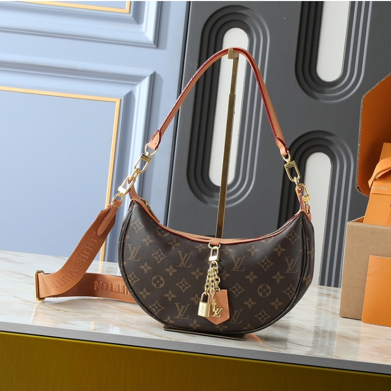 VV Cruise Early Spring Collection Loop Handbag Women's Shoulder Bag Tote Bag