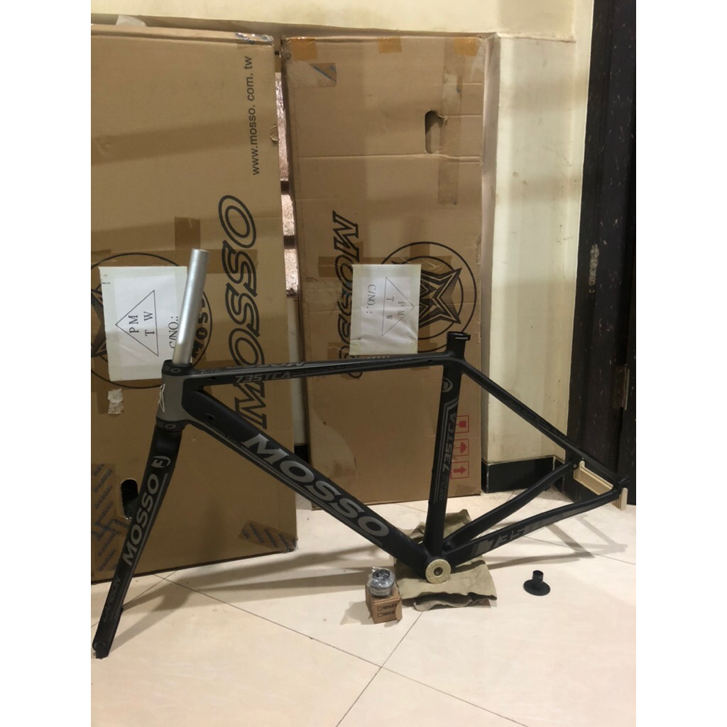 Frame Mosso 735TCA internal Cabel + Fork Mosso Carbon