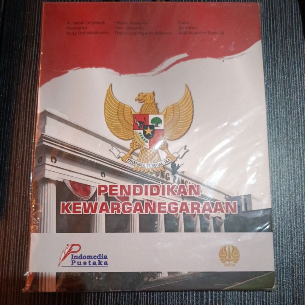 Buku Pendidikan Kewarganegaraan unesa