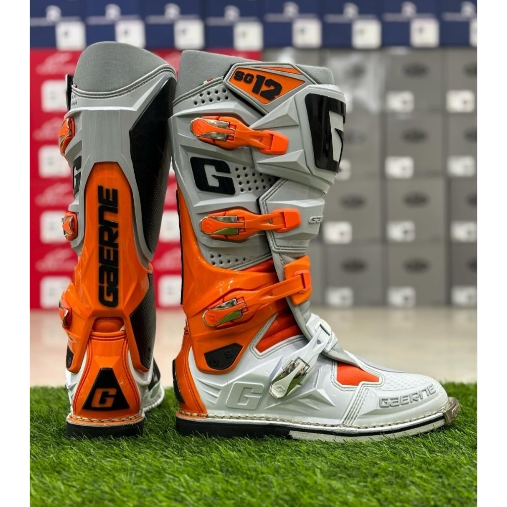 SEPATU TRABAS SEPATU TRAIL GAERNE SG 12