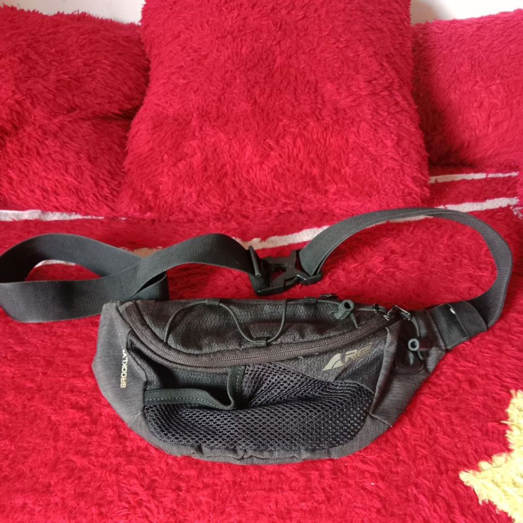 rei tas pinggang second