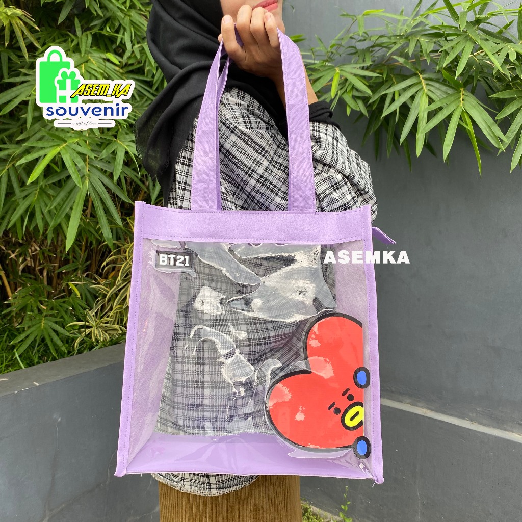 

Sakura Bag Mika Hampers Premium