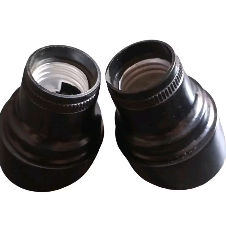 Fitting lampu plafon miring E27 hitam Voltama