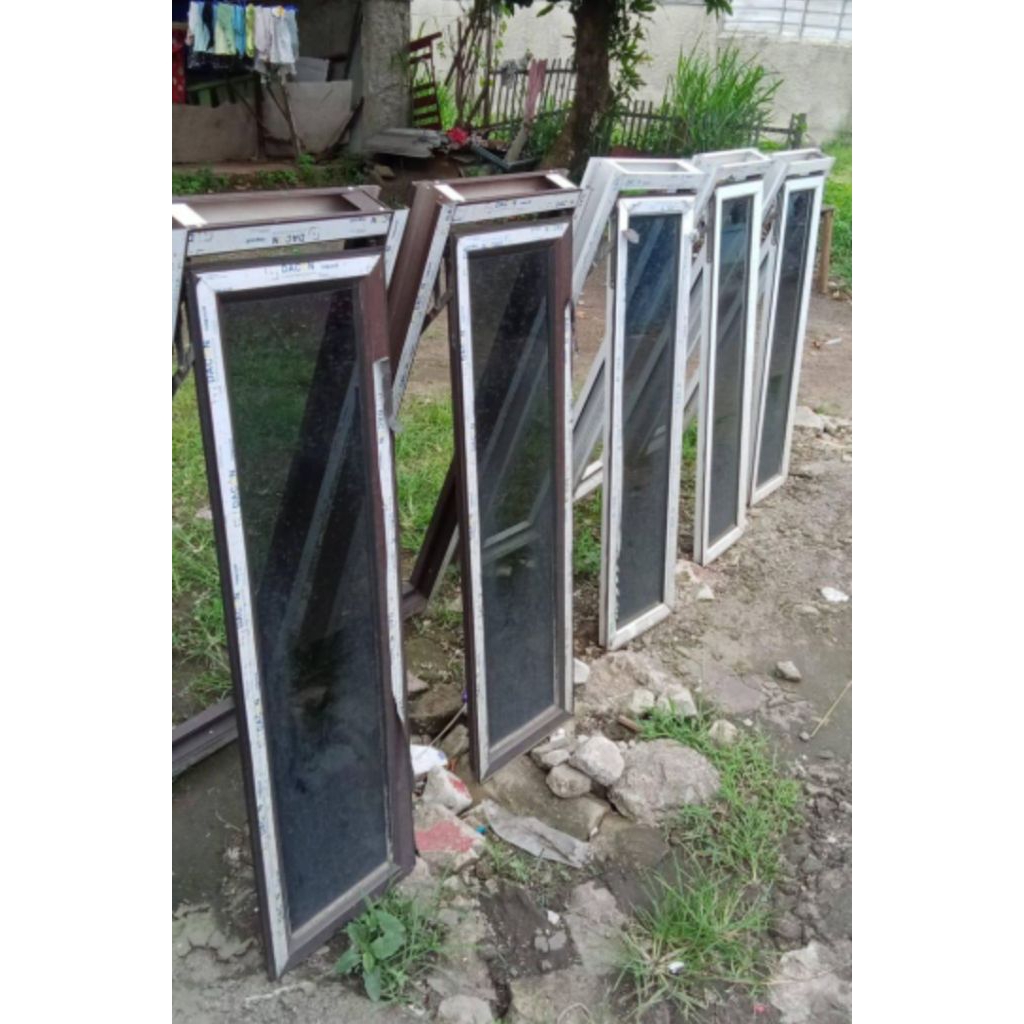 KUSEN JENDELA ALUMINIUM CASEMENT 3IN UKURAN t150xL50cm komplit